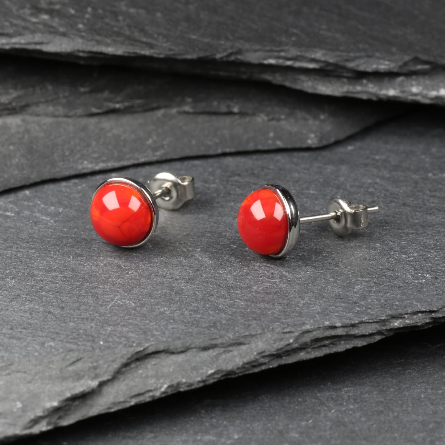 Studs 6mm - Poppy