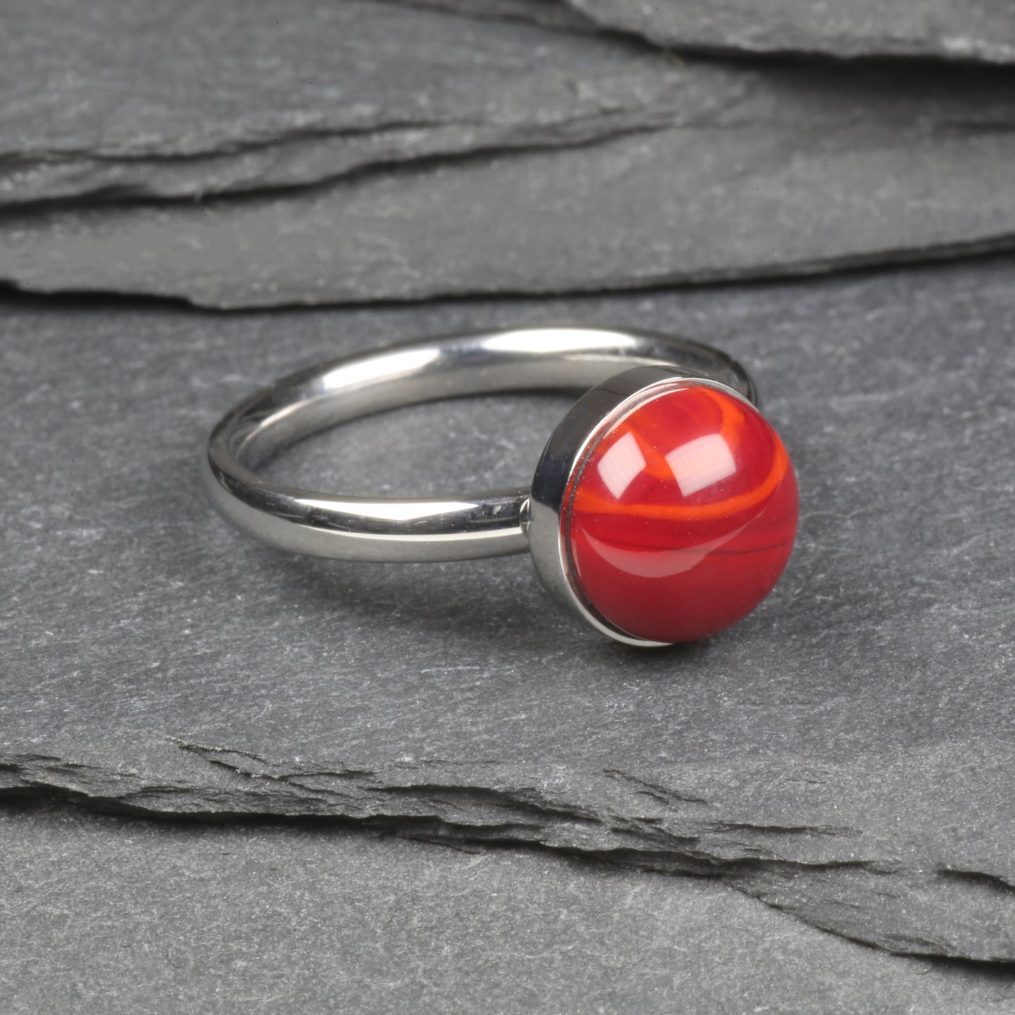 8mm Ring - Red Stripe (J)