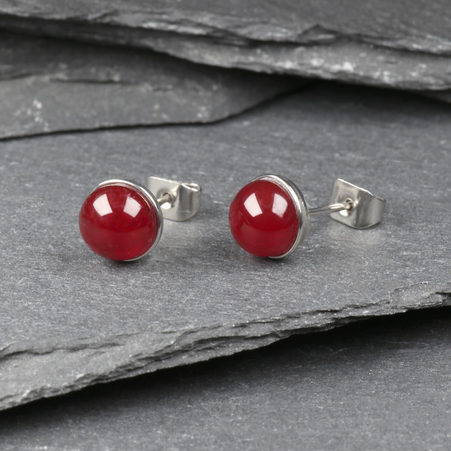 Studs 6mm - Transparent Red