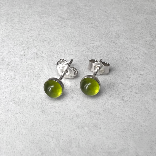 4mm Silver Studs Green